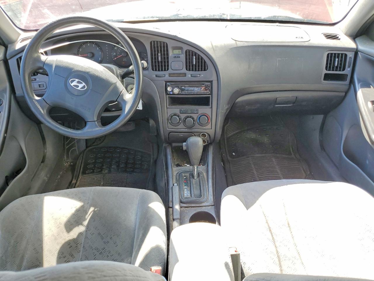 2004 HYUNDAI ELANTRA GLS photo 15