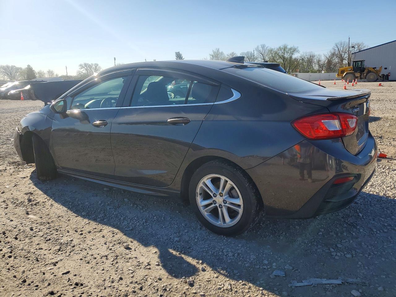 2017 CHEVROLET CRUZE LT photo 3