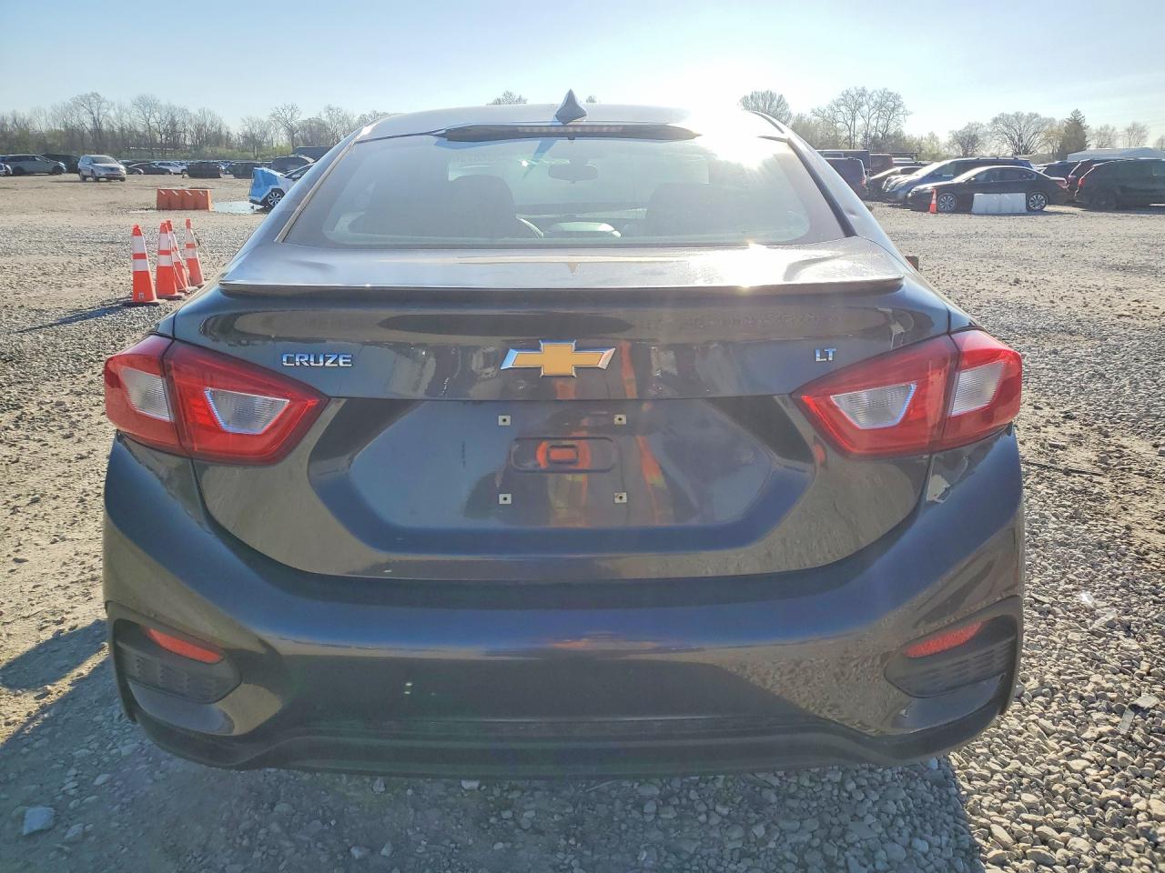 2017 CHEVROLET CRUZE LT photo 11