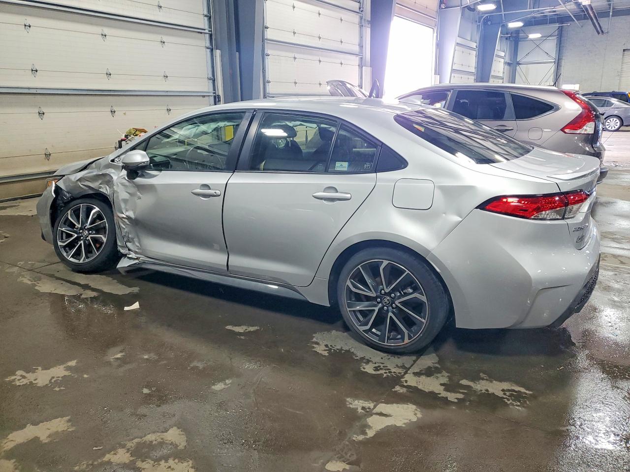 2022 TOYOTA COROLLA SE photo 2