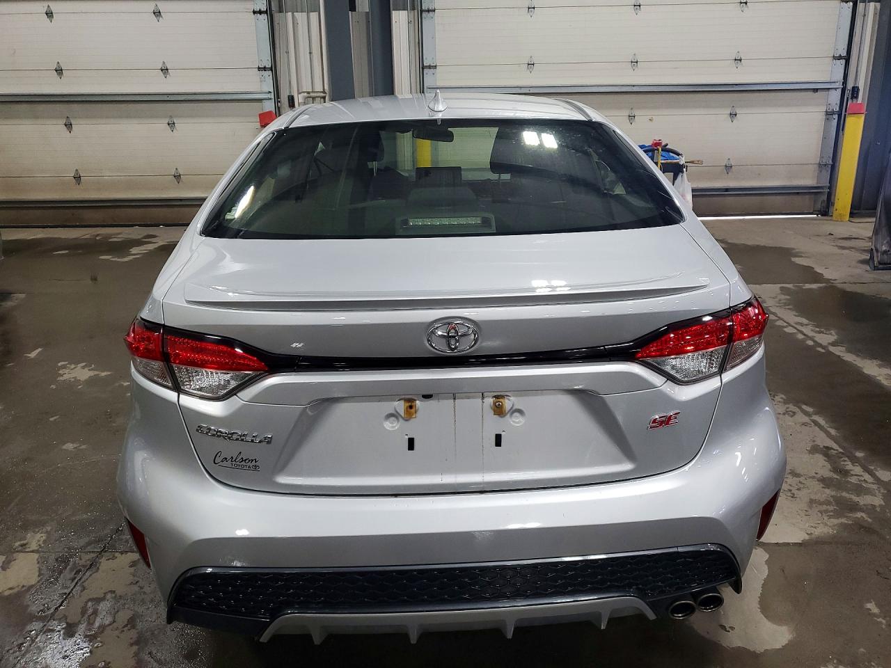 2022 TOYOTA COROLLA SE photo 6