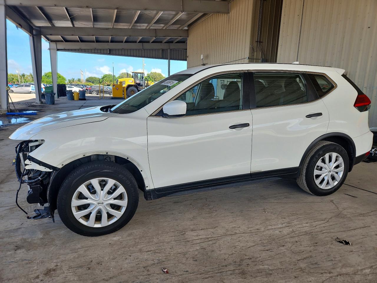 2017 NISSAN ROGUE