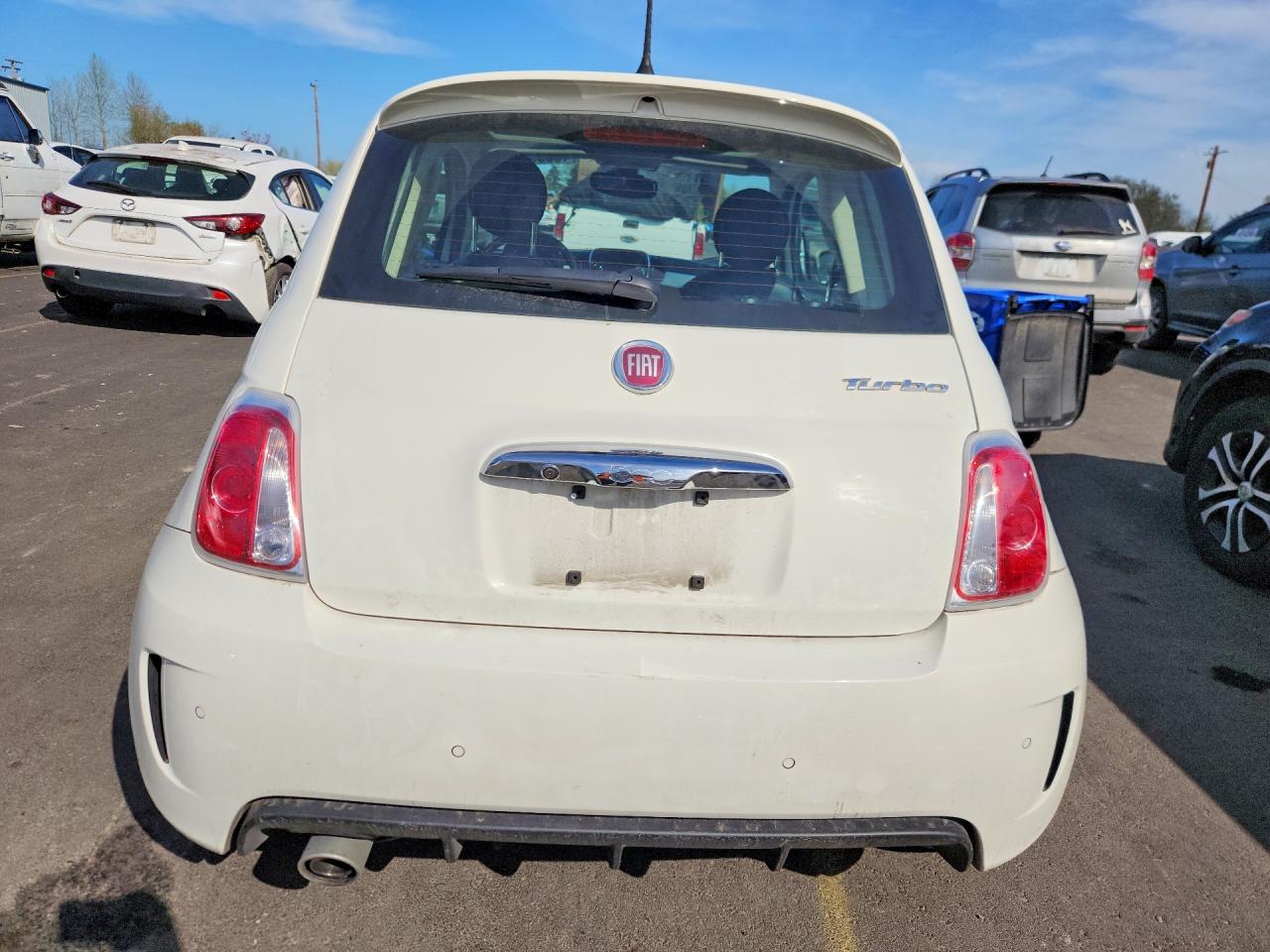 2018 FIAT 500 LOUNGE photo 16