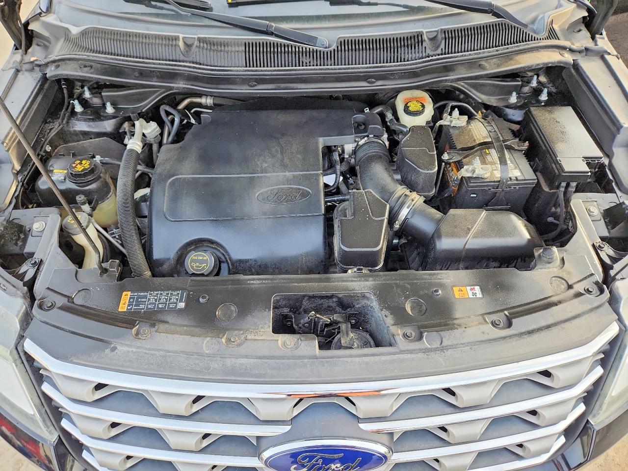2016 FORD EXPLORER XLT photo 12