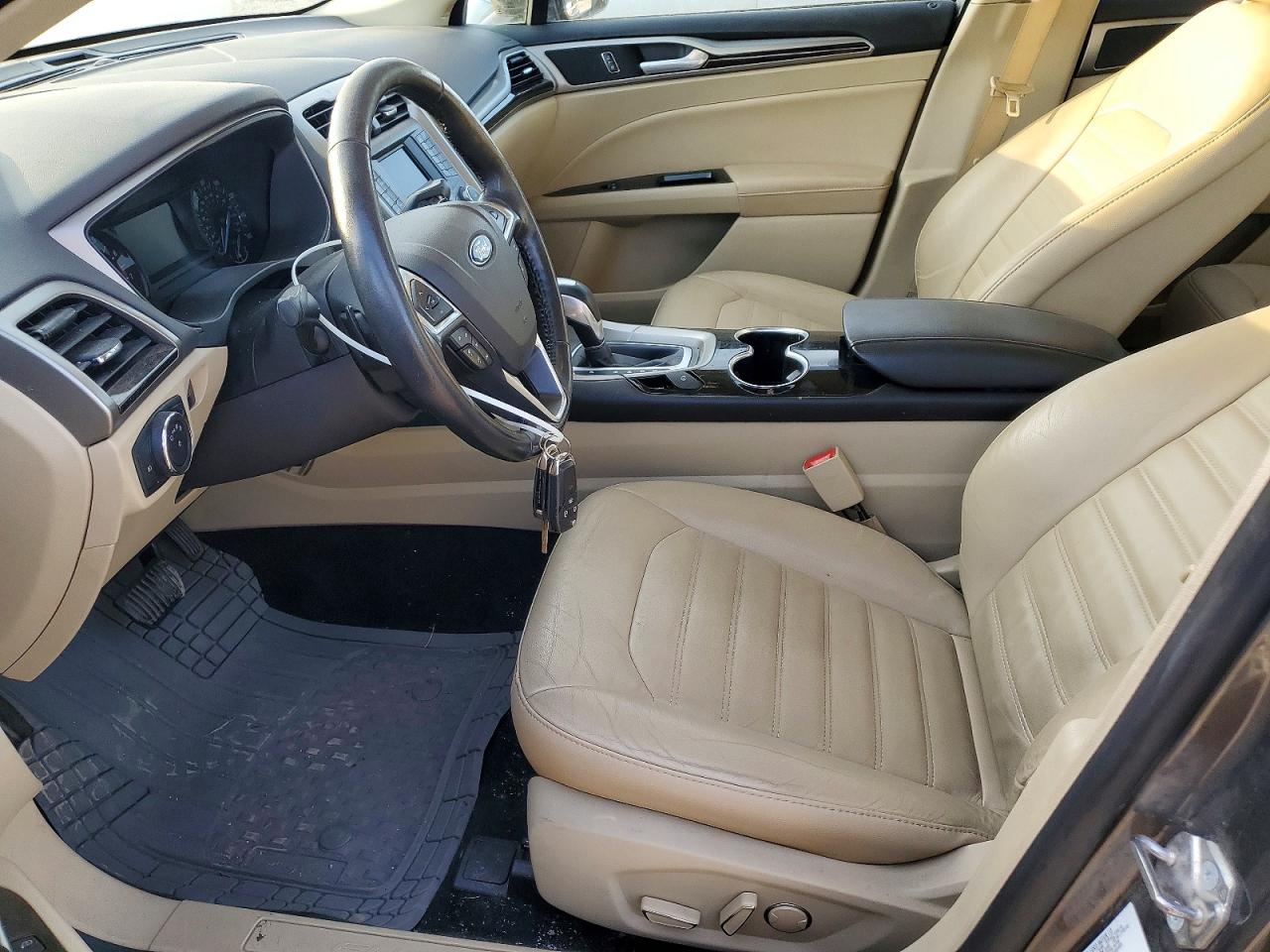 2015 FORD FUSION SE photo 7