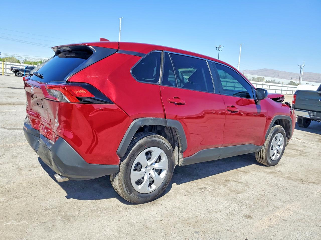 2025 TOYOTA RAV4 LE photo 5