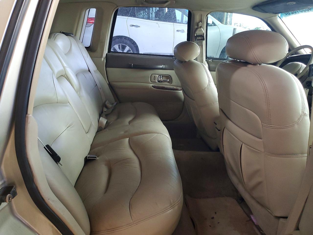 1997 LINCOLN TOWN CAR SIGNATURE photo 10