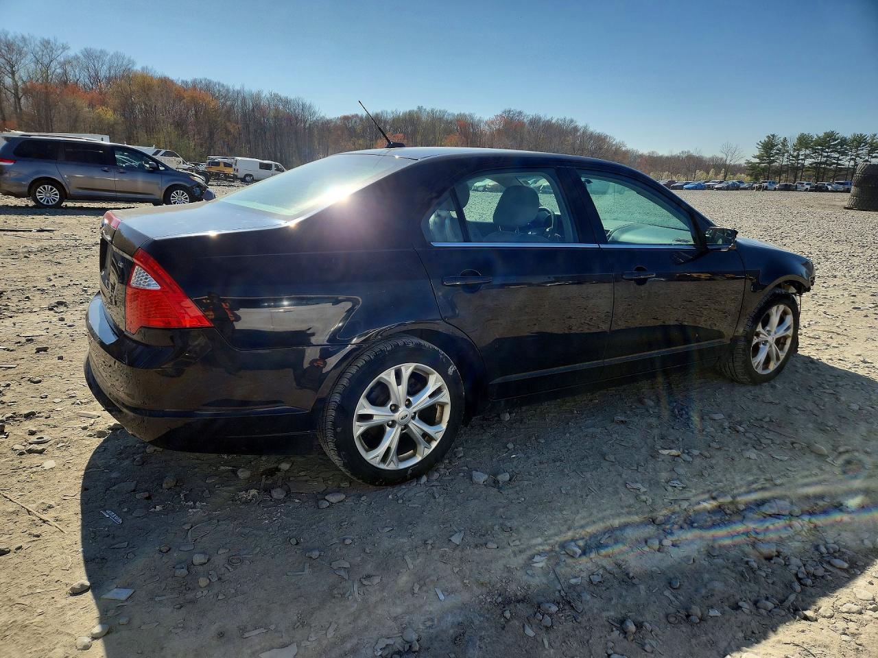 2012 FORD FUSION SE photo 5