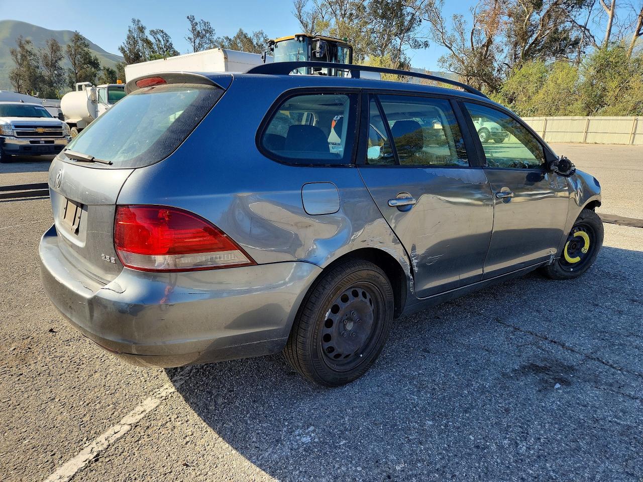 2013 VOLKSWAGEN JETTA S photo 5