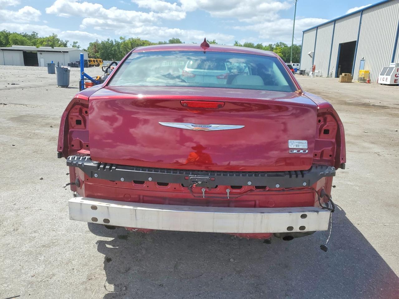 2018 CHRYSLER 300 LIMITED photo 11