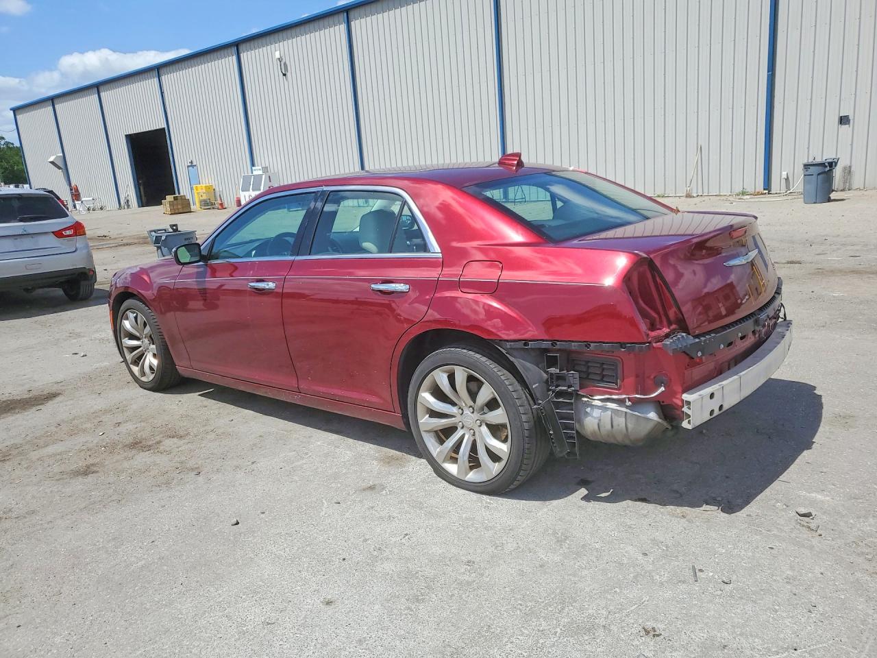 2018 CHRYSLER 300 LIMITED photo 3