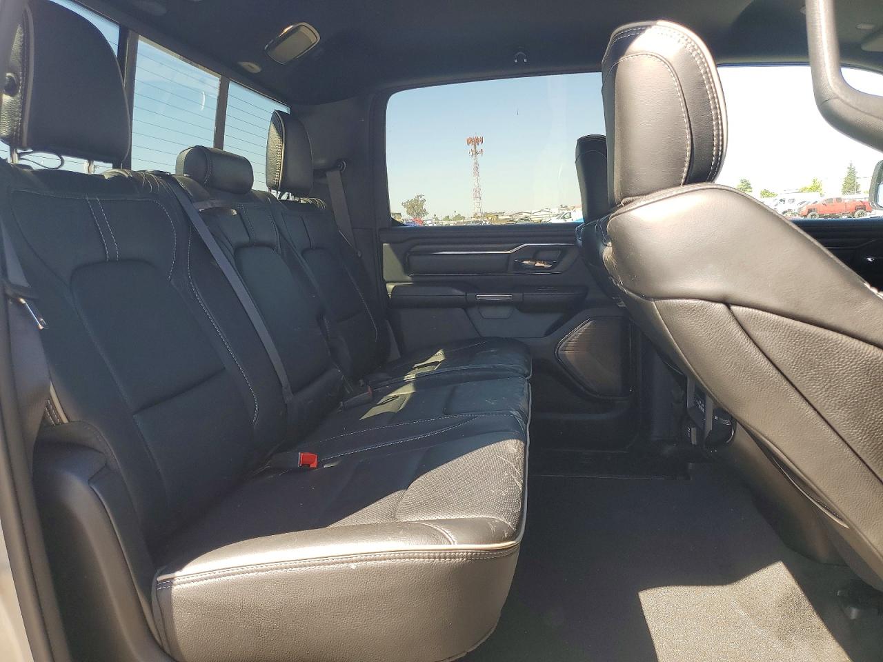 2023 RAM 1500 LIMITED photo 19