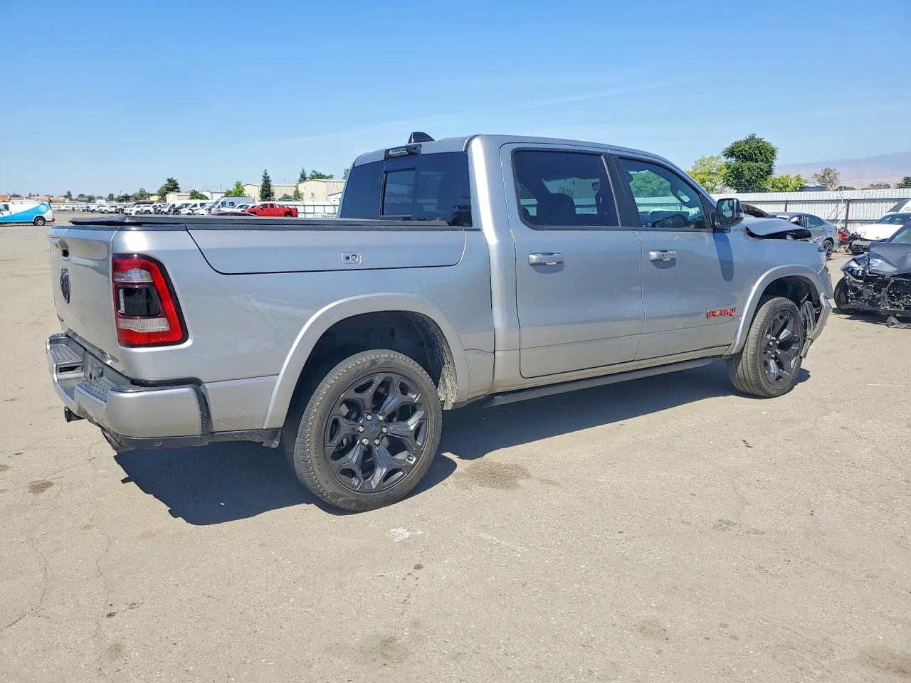 2023 RAM 1500 LIMITED photo 5