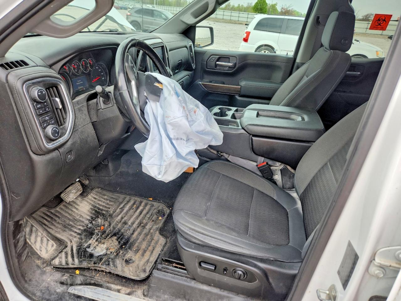 2019 CHEVROLET SILVERADO K1500 LT photo 13