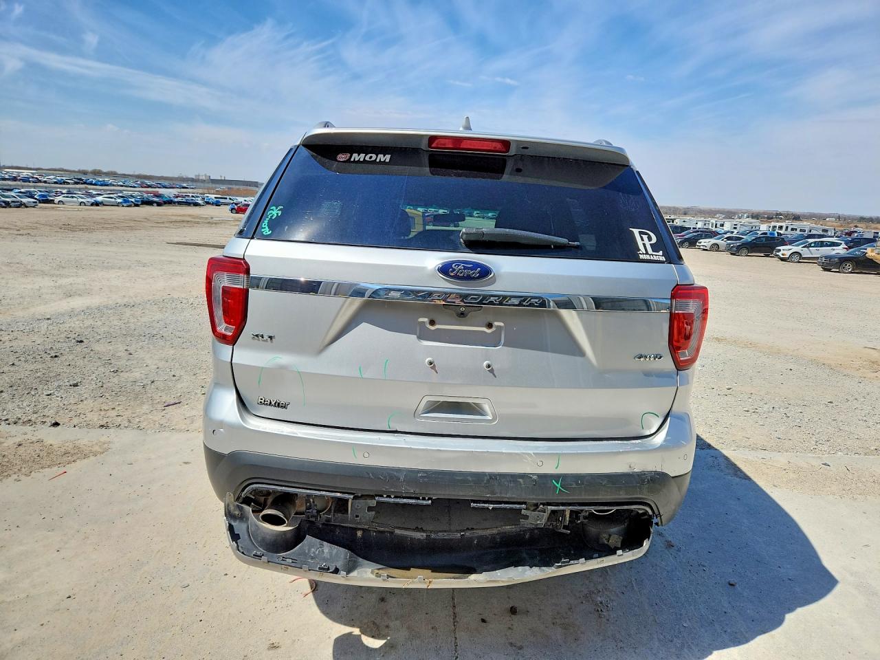 2017 FORD EXPLORER XLT photo 11