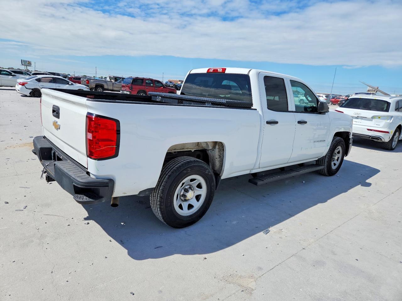 2014 CHEVROLET SILVERADO C1500 photo 7