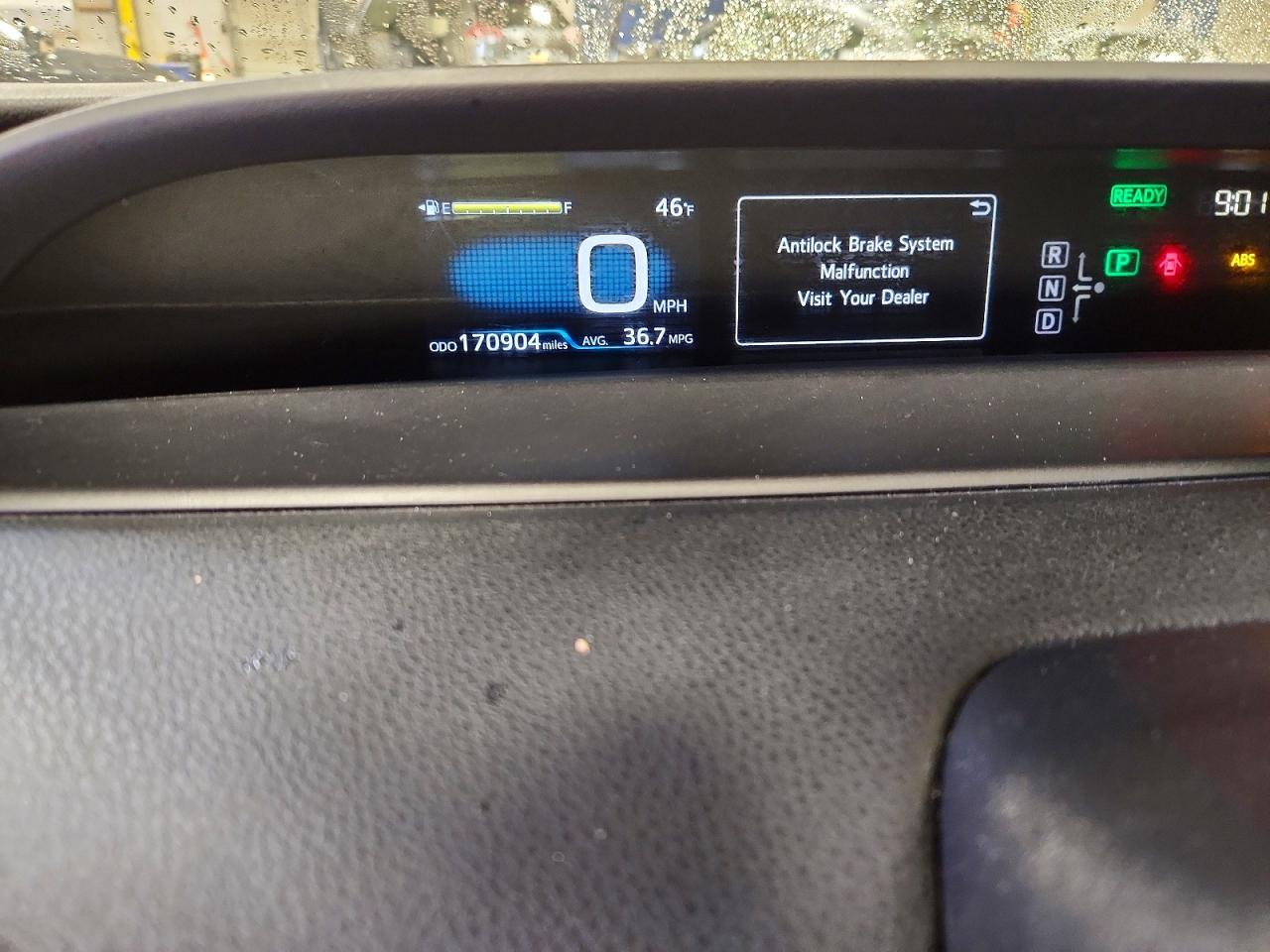 2016 TOYOTA PRIUS TWO ECO photo 17