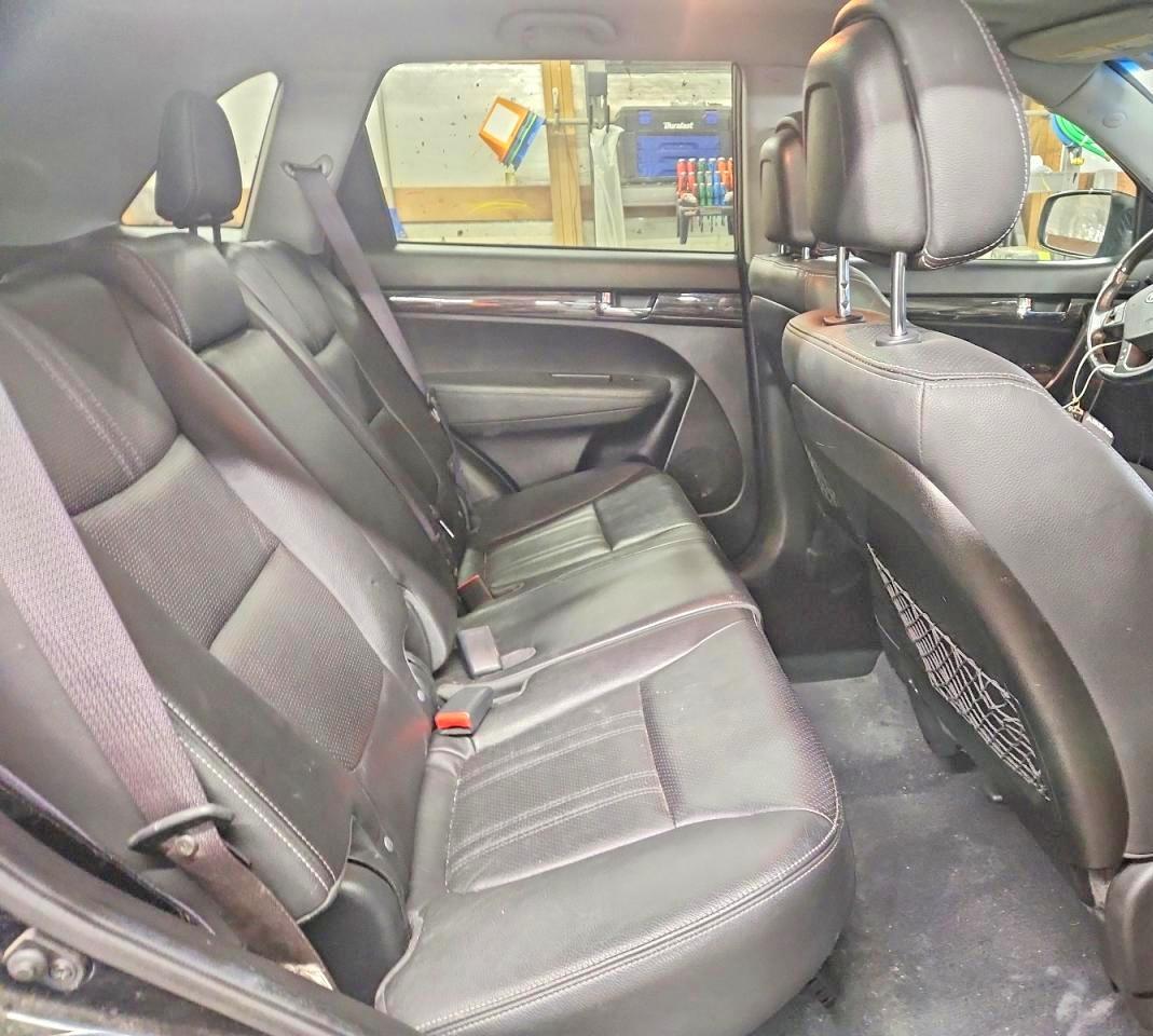 2012 KIA SORENTO SX photo 31