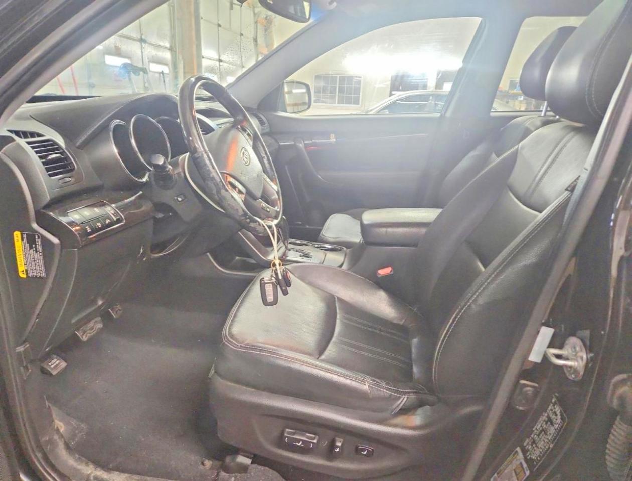 2012 KIA SORENTO SX photo 19