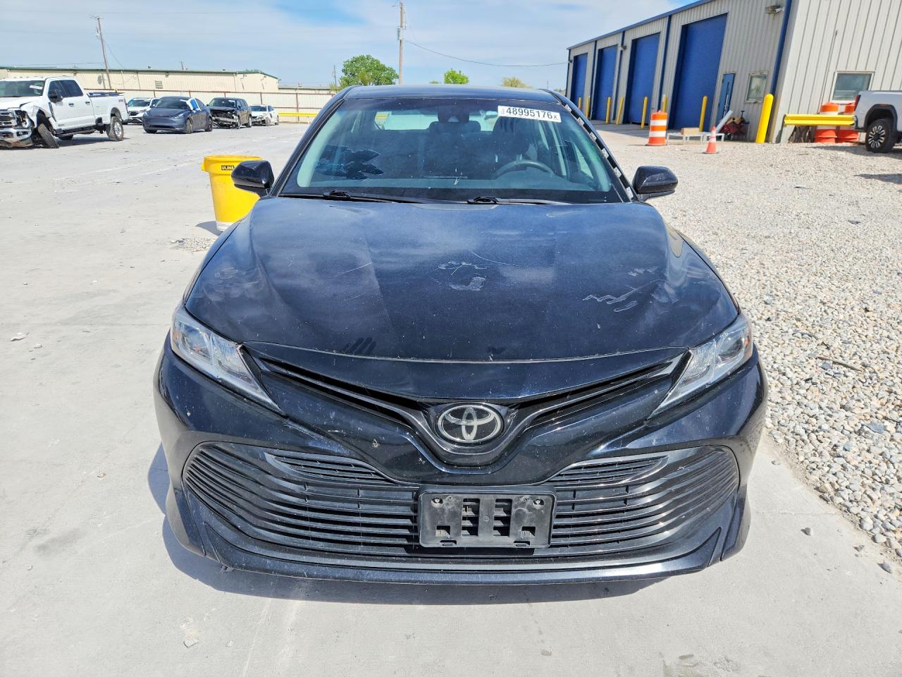 2020 TOYOTA CAMRY LE photo 13