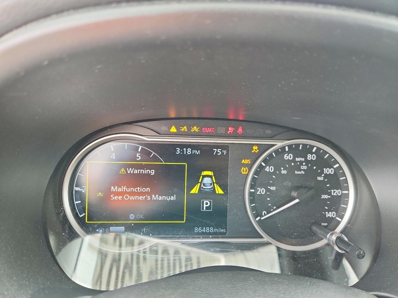 2020 NISSAN KICKS SV photo 25