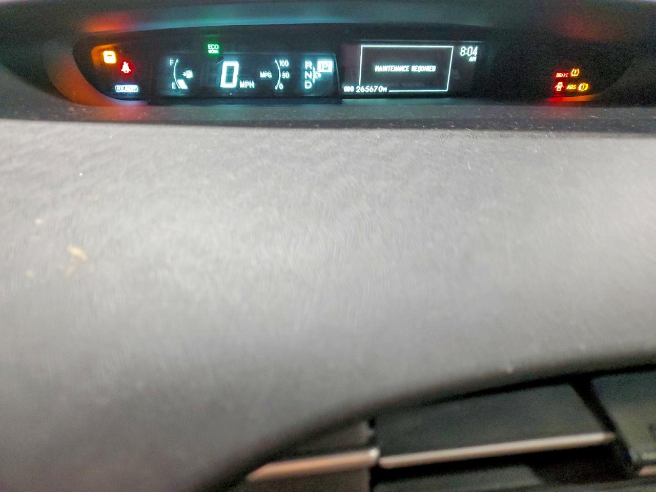 2012 TOYOTA PRIUS THREE photo 17