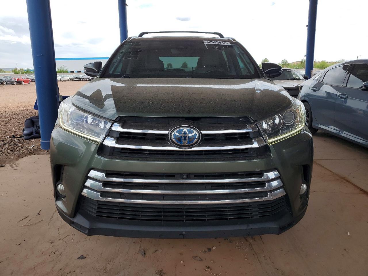 2017 TOYOTA HIGHLANDER HYBRID LIMITED PLATINUM photo 9