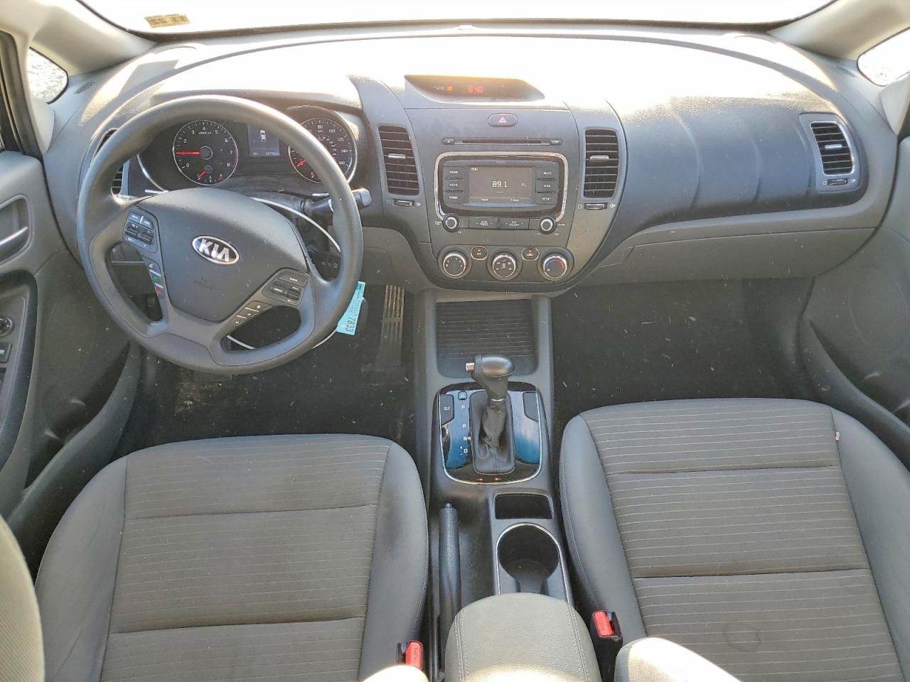 2017 KIA FORTE LX photo 22
