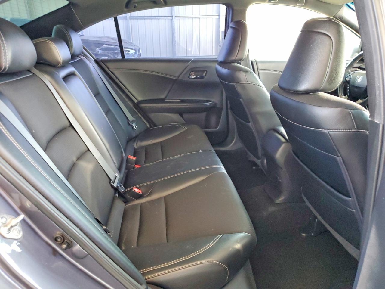 2016 HONDA ACCORD SPORT photo 28