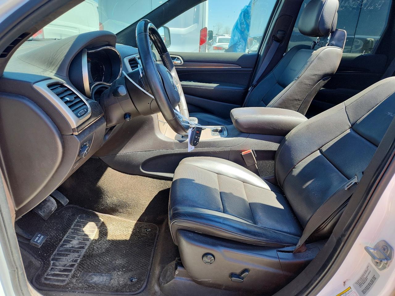 2015 JEEP GRAND CHEROKEE SUMMIT photo 13