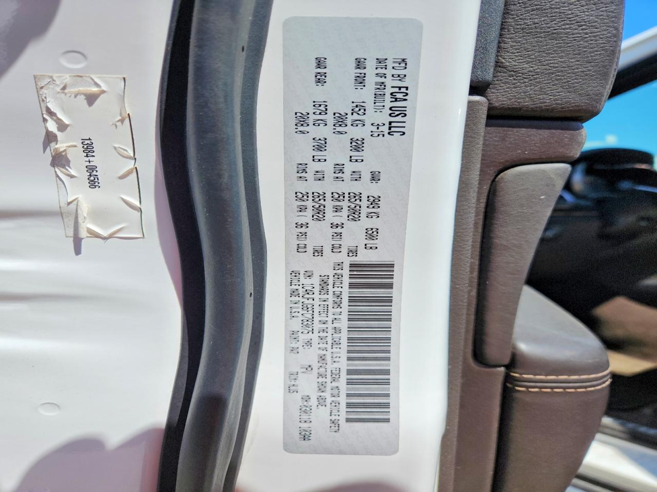 2015 JEEP GRAND CHEROKEE SUMMIT photo 25