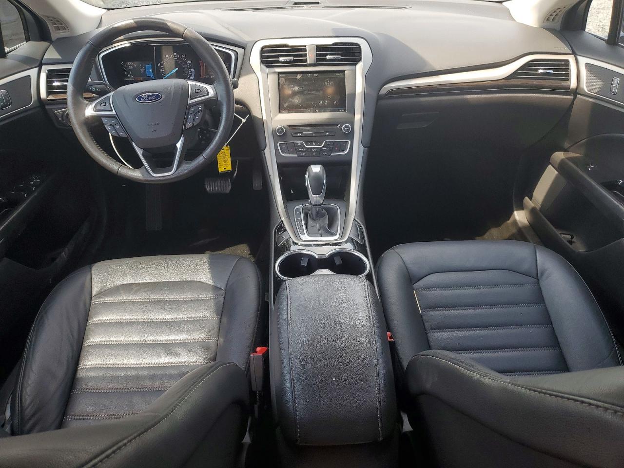 2016 FORD FUSION SE photo 15