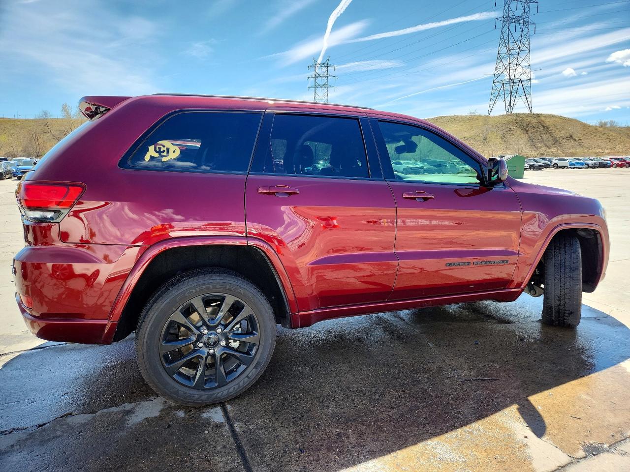 2019 JEEP GRAND CHEROKEE LAREDO photo 5