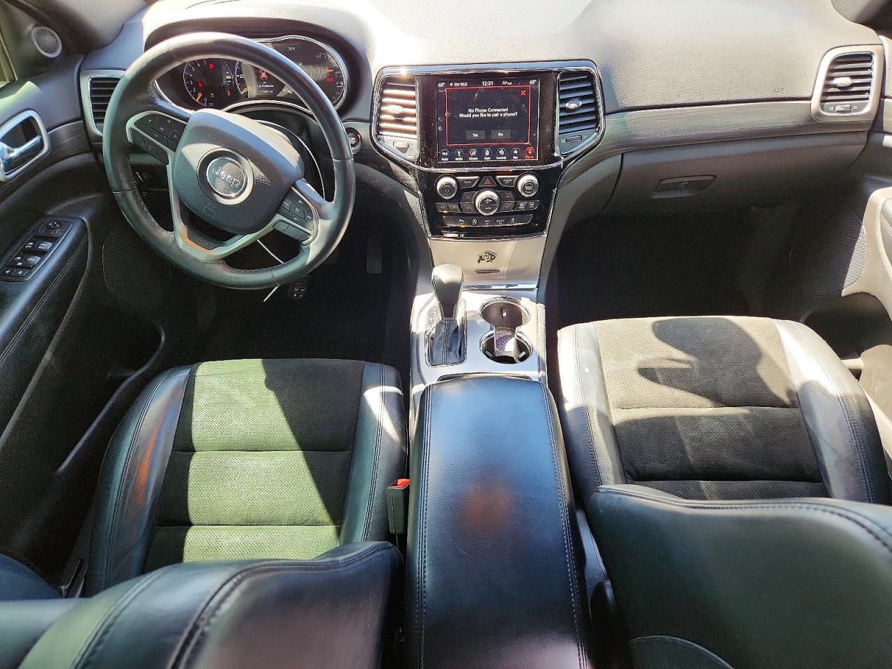 2019 JEEP GRAND CHEROKEE LAREDO photo 15