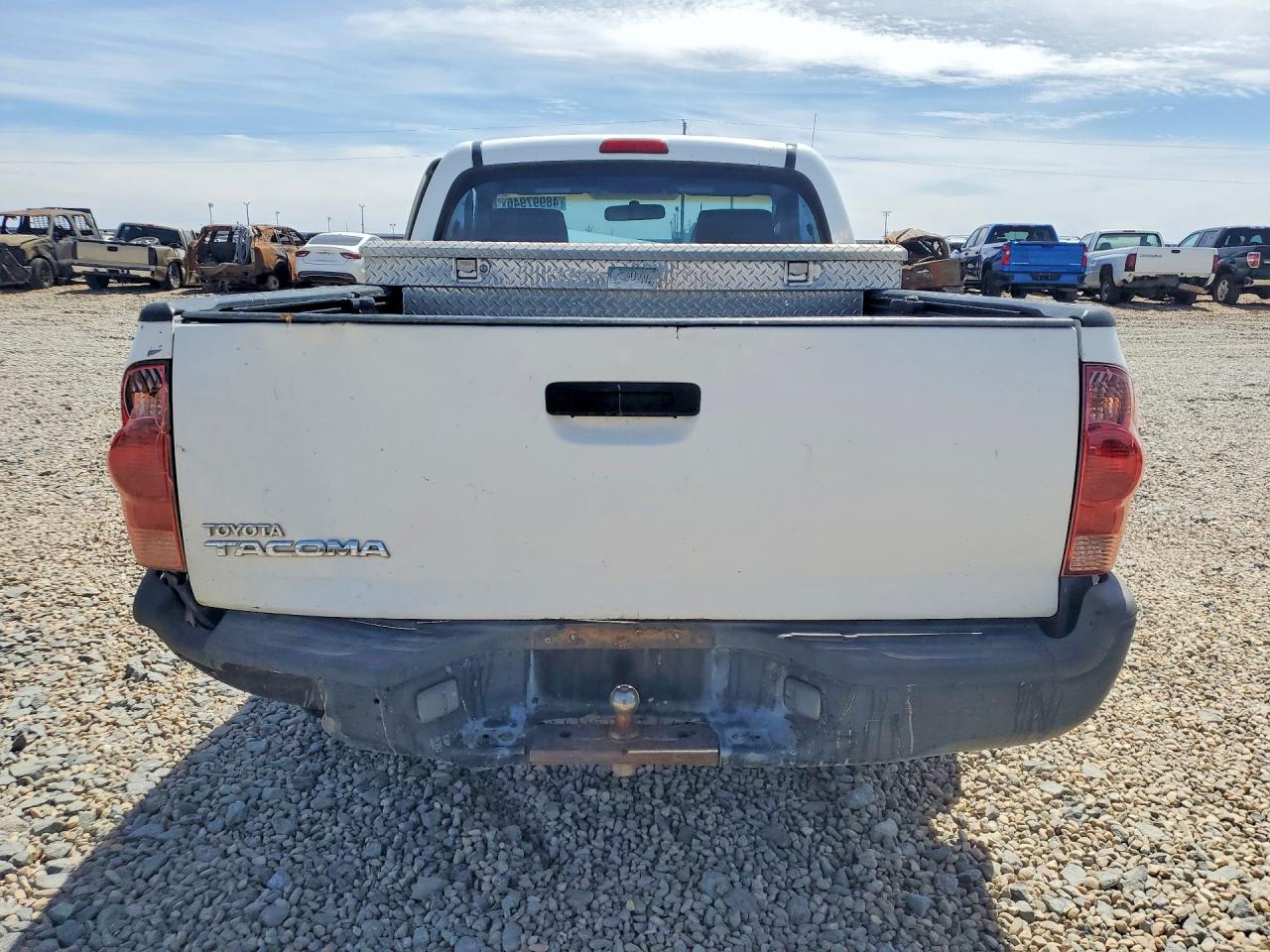 2007 TOYOTA TACOMA BASE photo 11