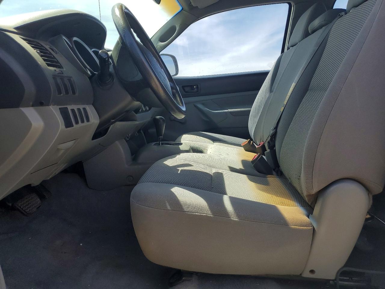 2007 TOYOTA TACOMA BASE photo 13