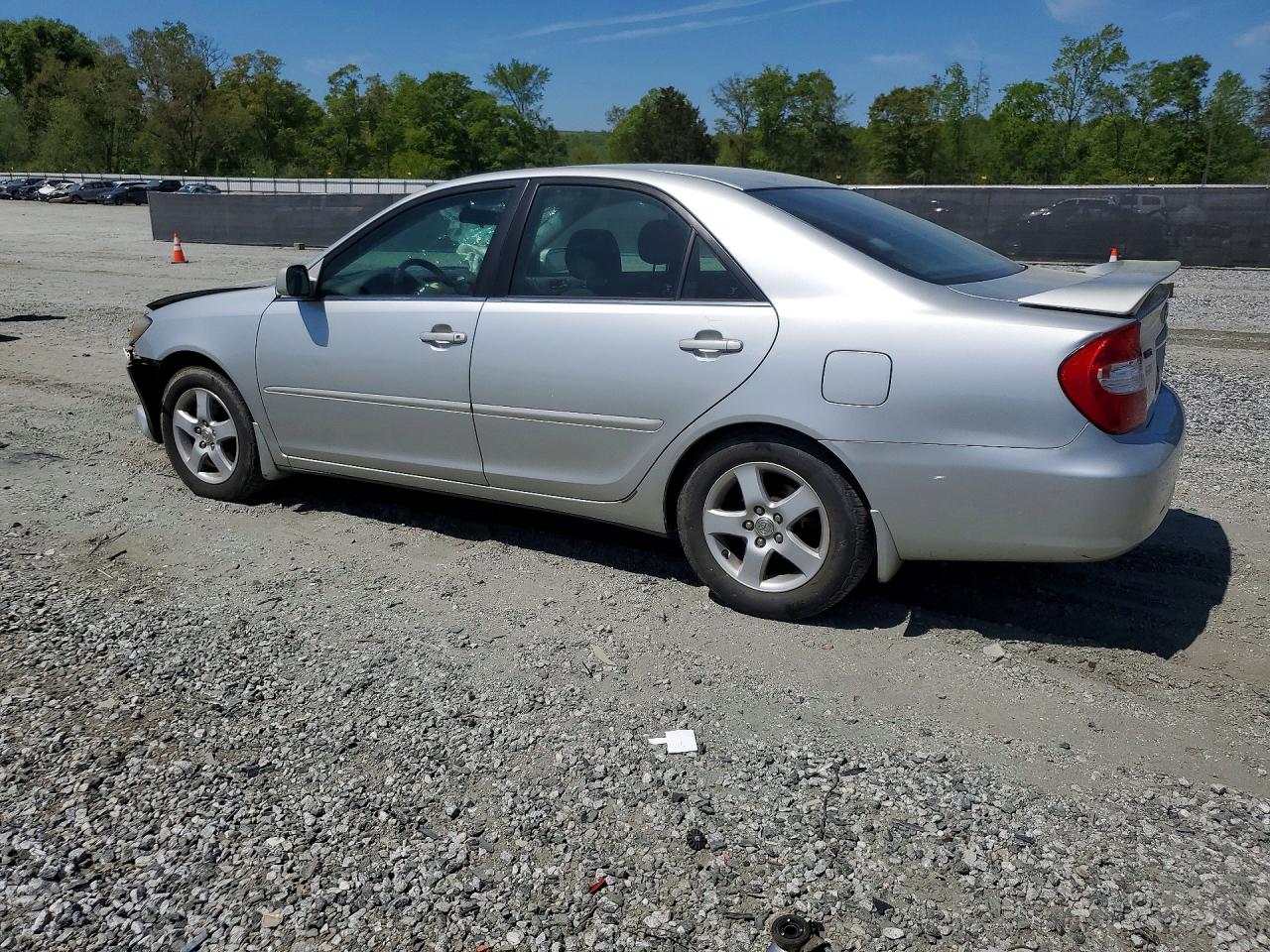 2002 TOYOTA CAMRY SE V6 photo 3