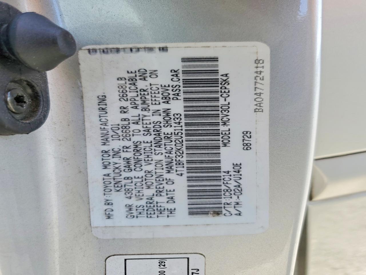 2002 TOYOTA CAMRY SE V6 photo 25
