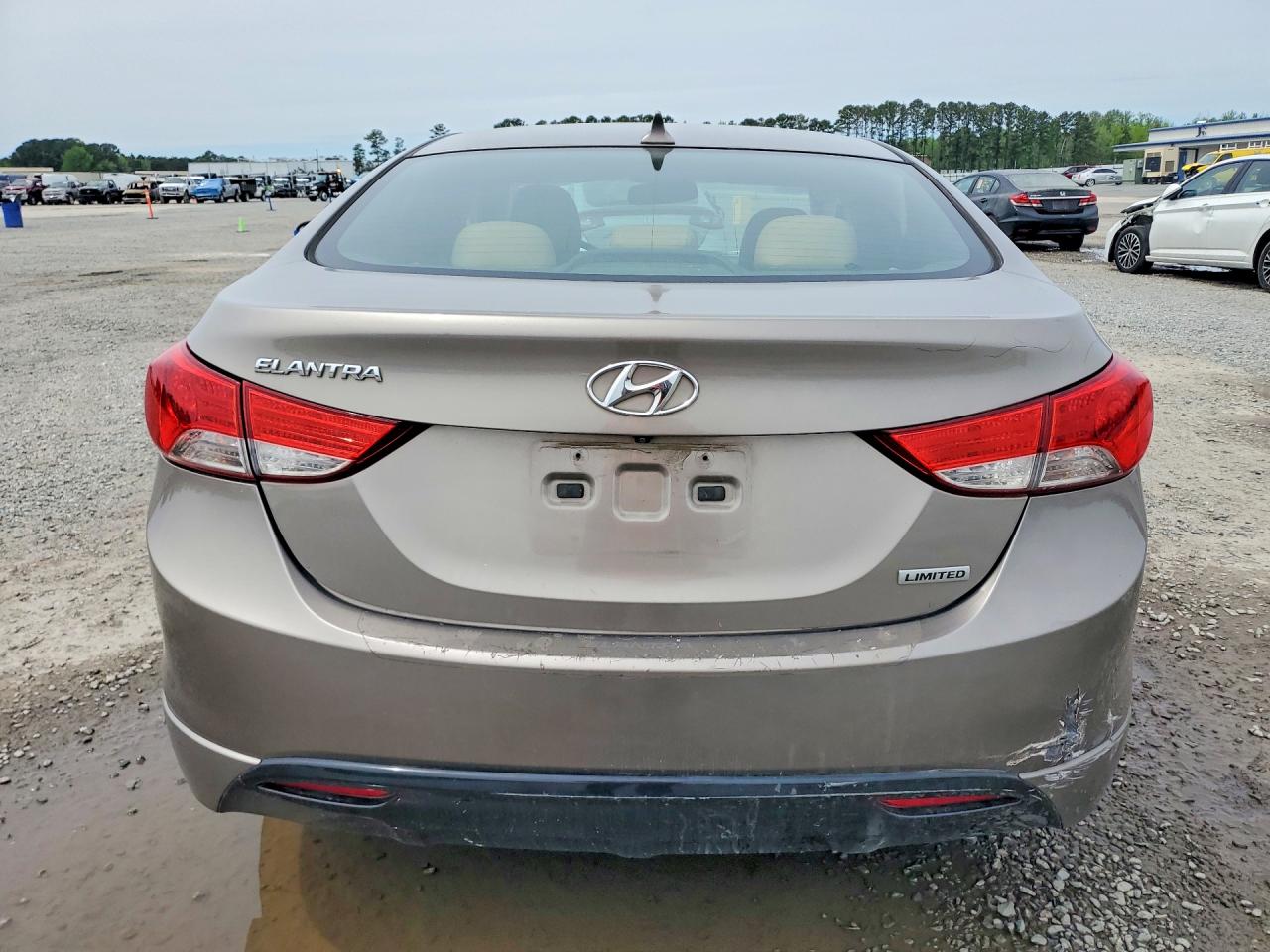 2013 HYUNDAI ELANTRA LIMITED photo 16