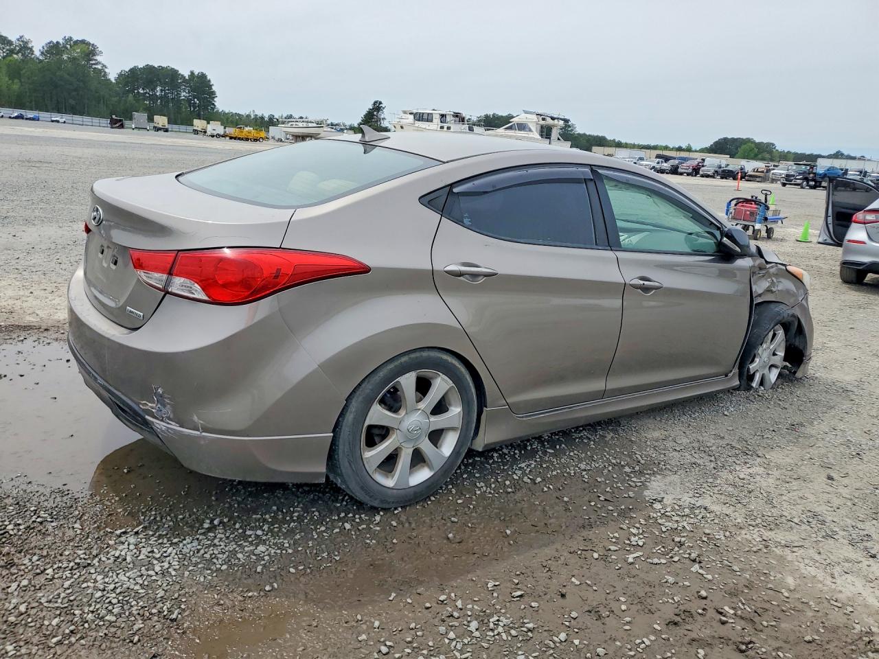 2013 HYUNDAI ELANTRA LIMITED photo 7