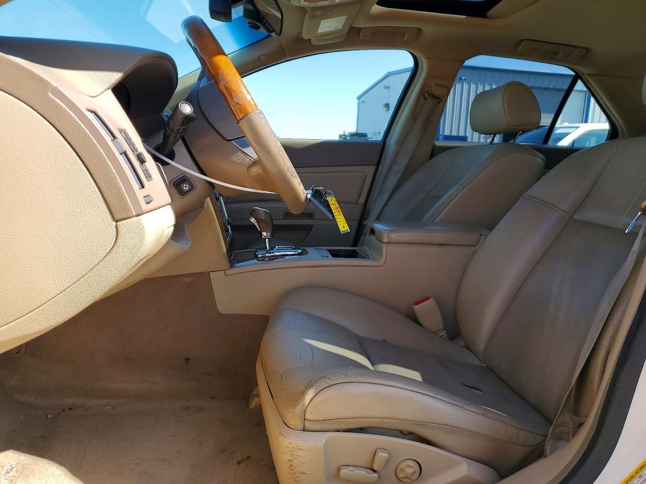 2009 CADILLAC STS photo 7