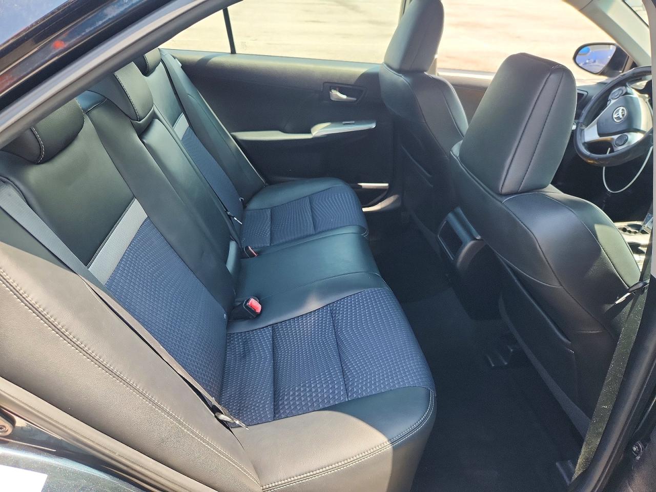 2012 TOYOTA CAMRY SE photo 28