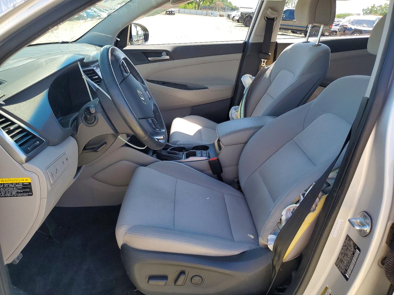 2017 HYUNDAI TUCSON VALUE photo 13