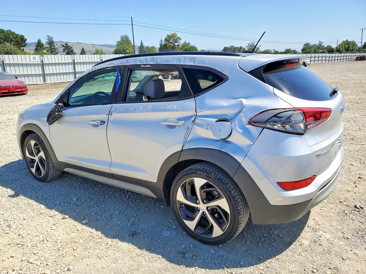 2017 HYUNDAI TUCSON VALUE photo 3