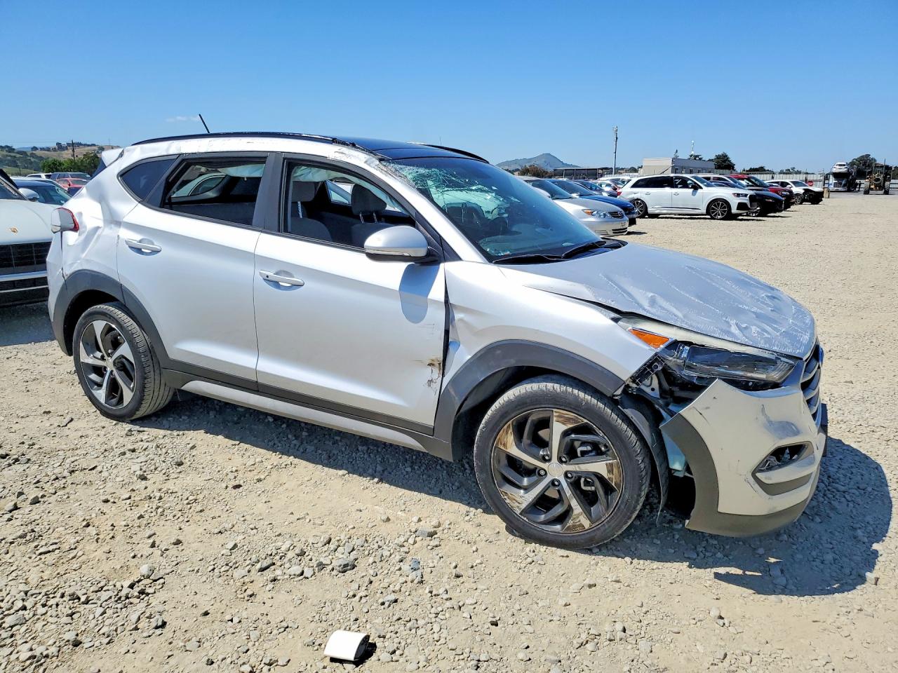 2017 HYUNDAI TUCSON VALUE photo 7