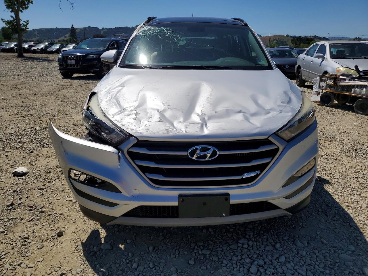 2017 HYUNDAI TUCSON VALUE photo 9