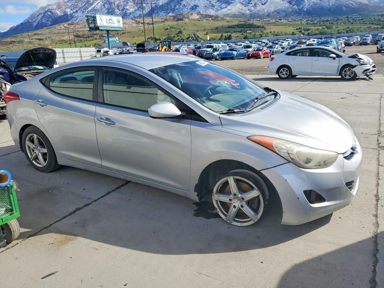 2013 HYUNDAI ELANTRA GLS photo 7
