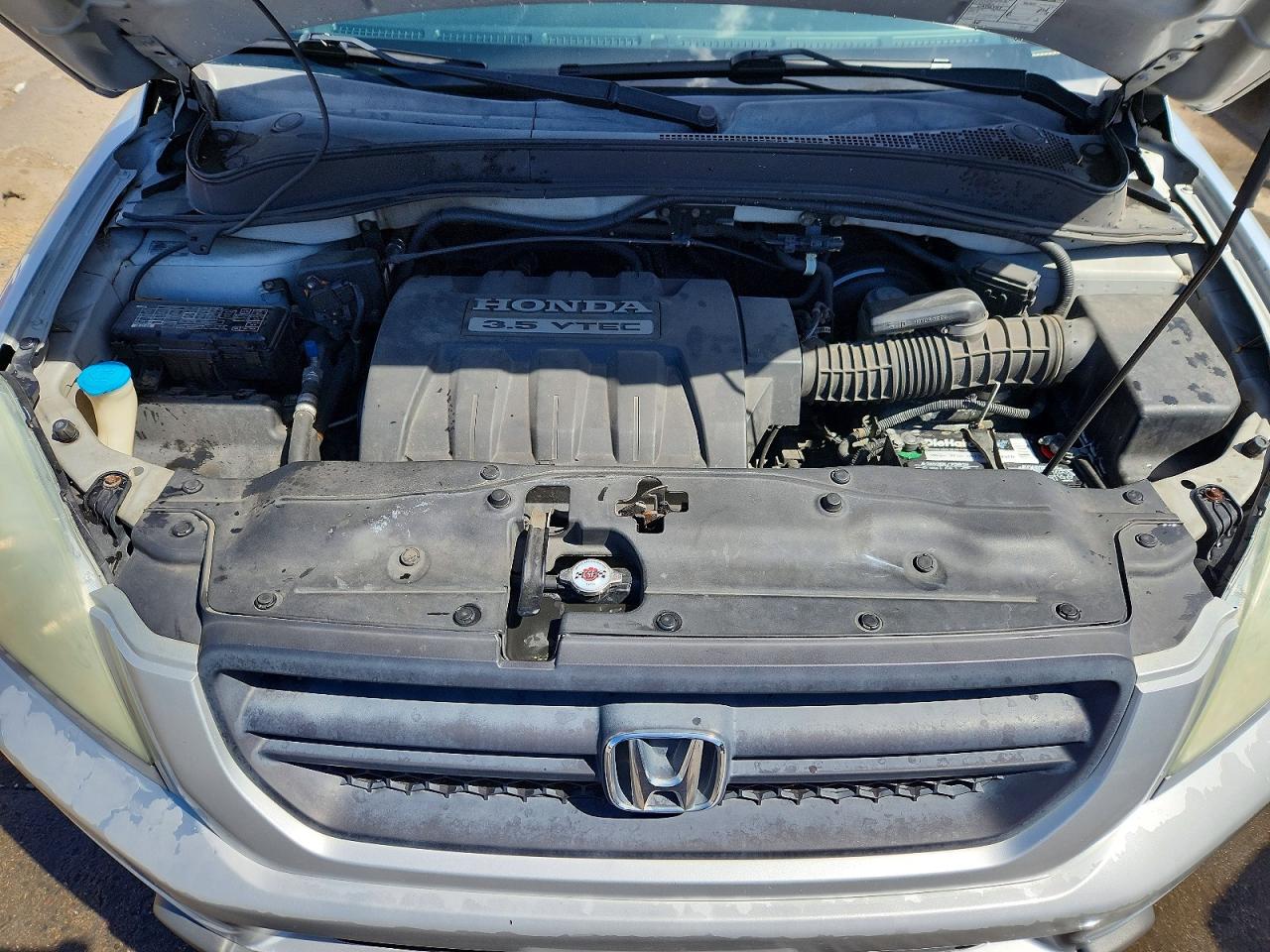 2005 HONDA PILOT EX photo 23