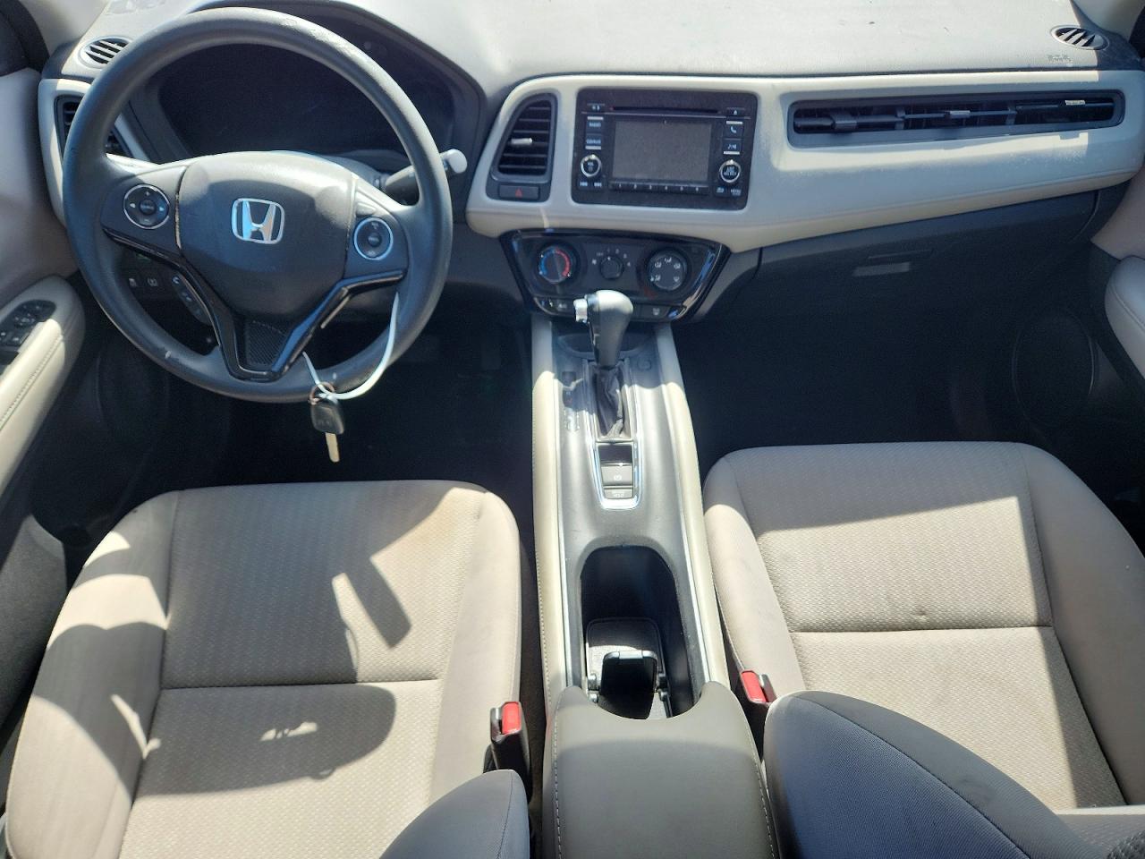2016 HONDA HR-V LX photo 8