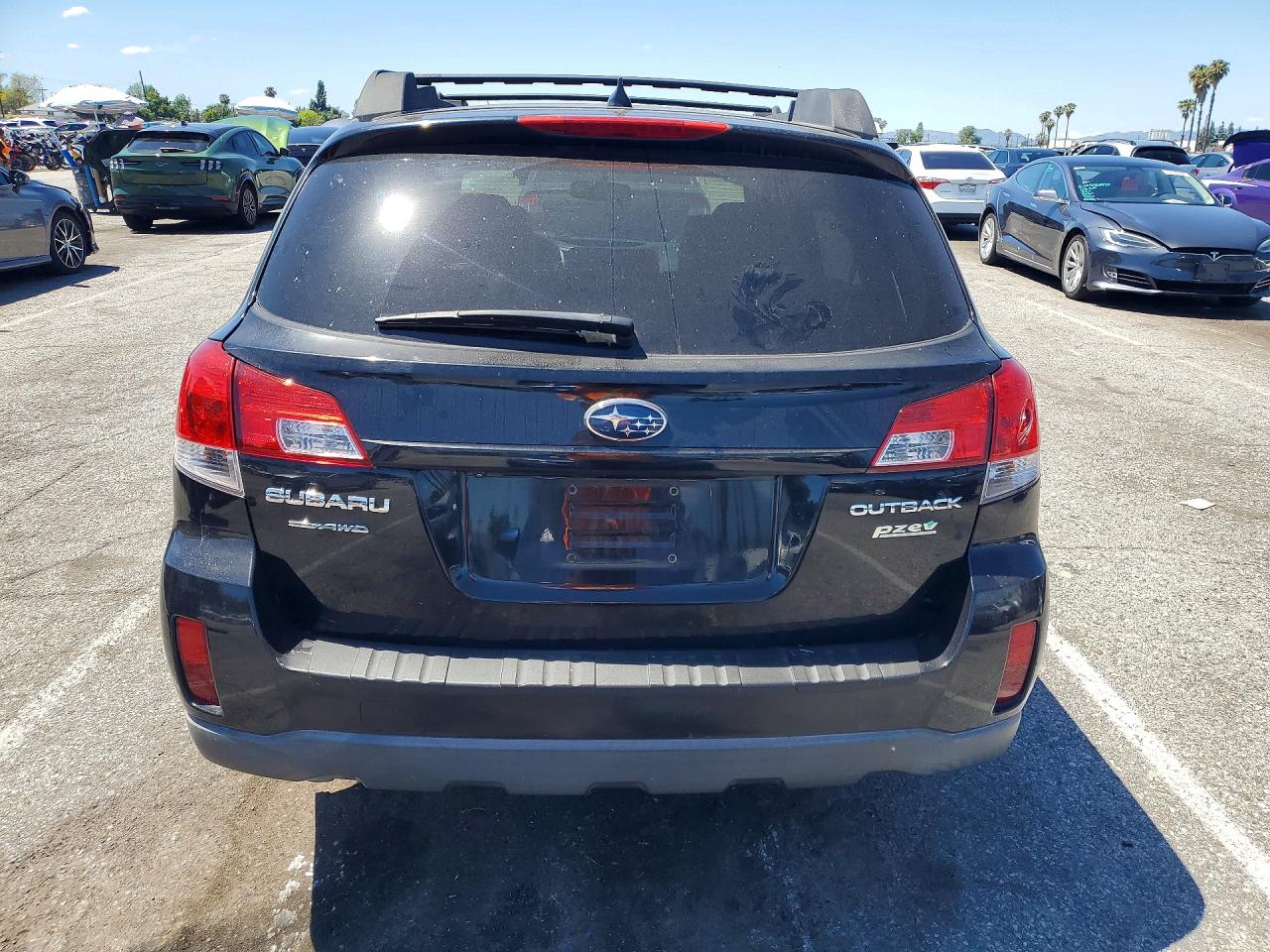 2011 SUBARU OUTBACK 2.5I LIMITED photo 16